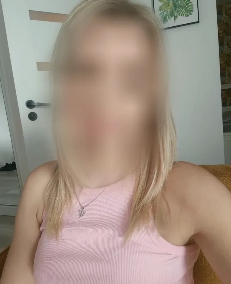 Amanda, 26
