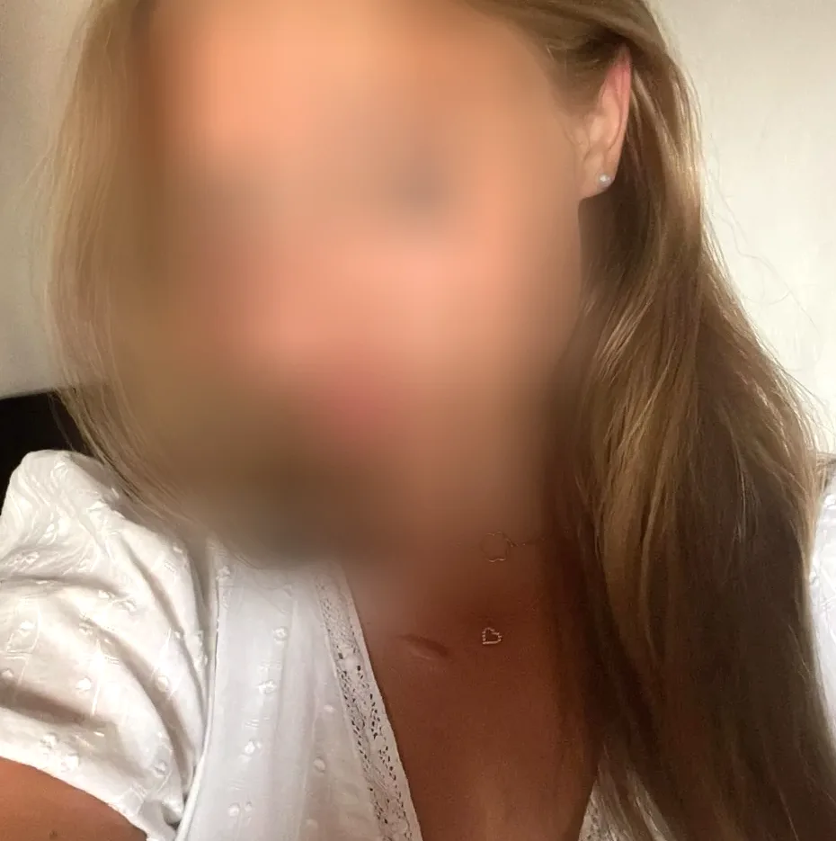 Pernille, 19