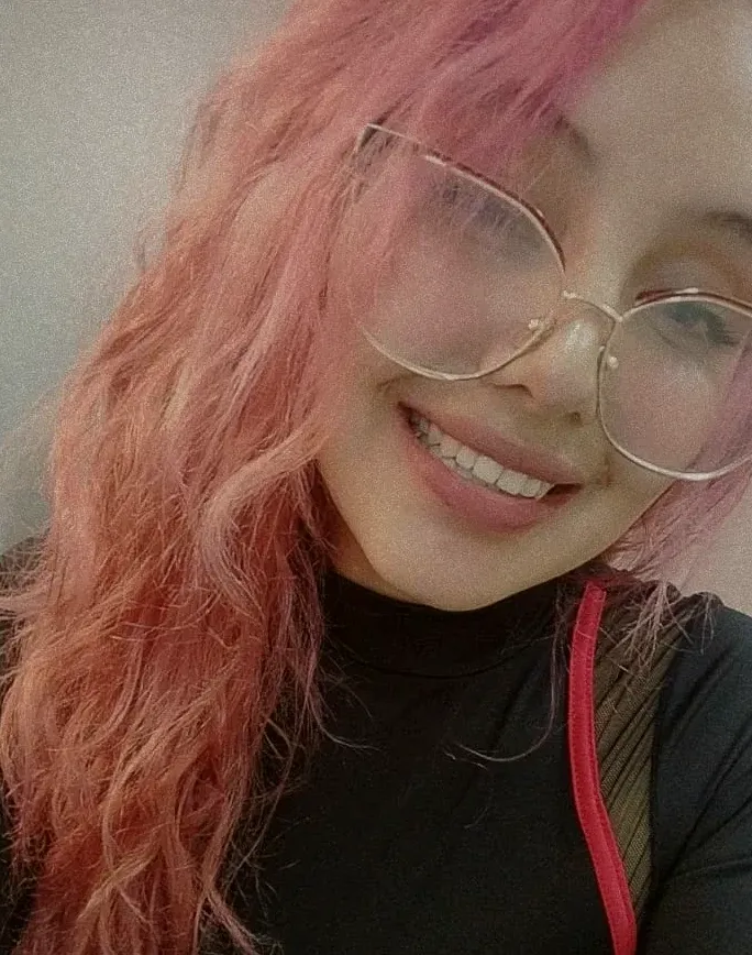 Sana, 27